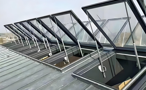 额敏消防排烟窗