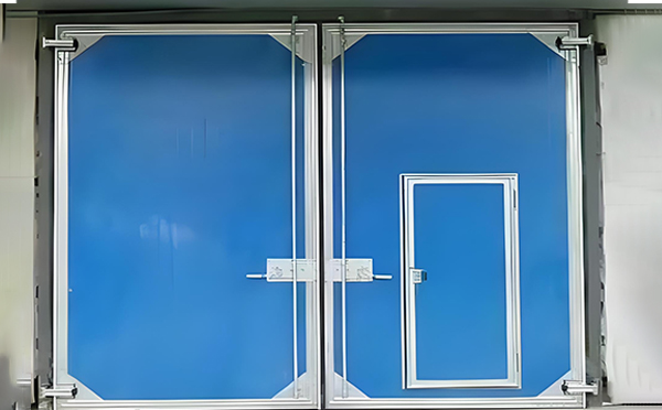 额敏工业平开门