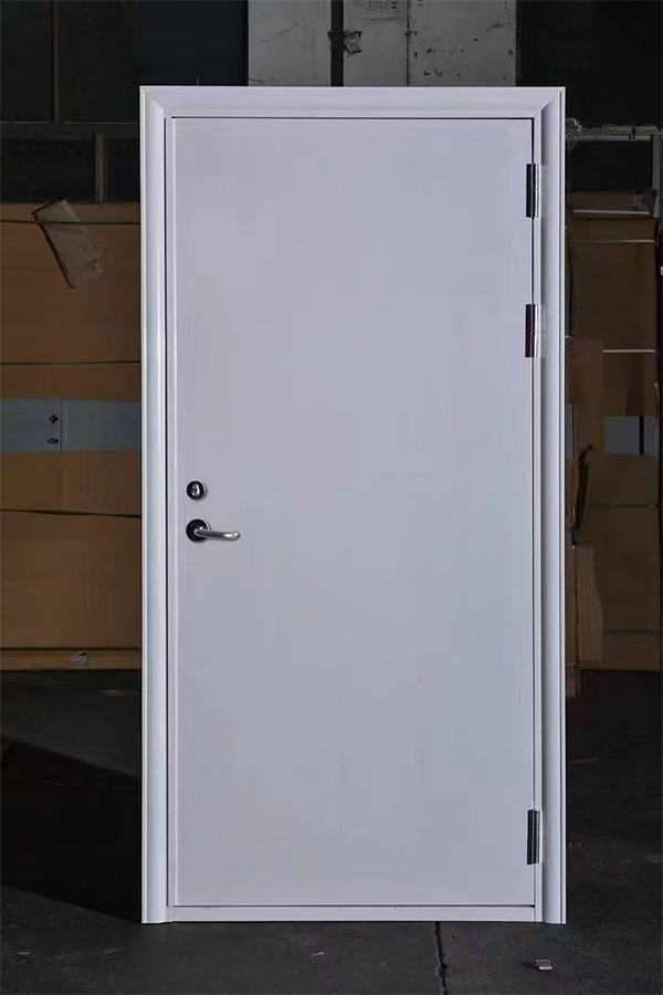 社区活动中心加装额敏防火门保障居民安全